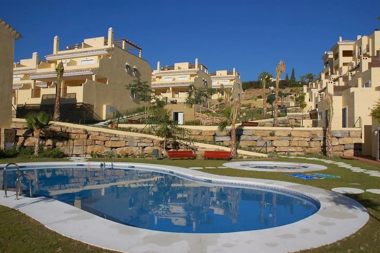 Checkin Colina Del Paraiso Εστεπόνα